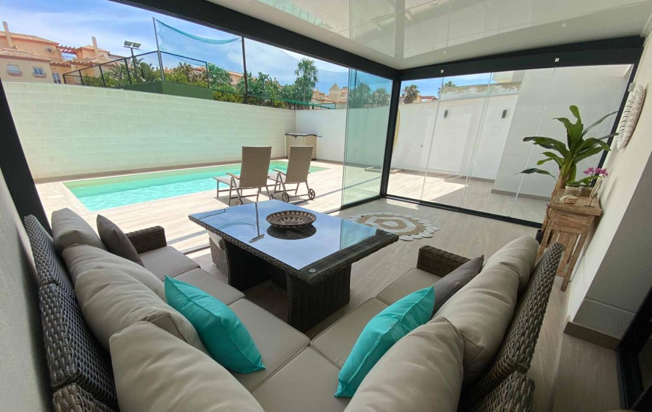 Апартаменти Tarifa Cozy House - Private Pool - Wifi - Modern Екстер'єр фото